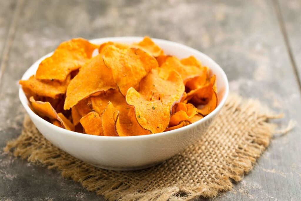 Chips saudável de batata doce